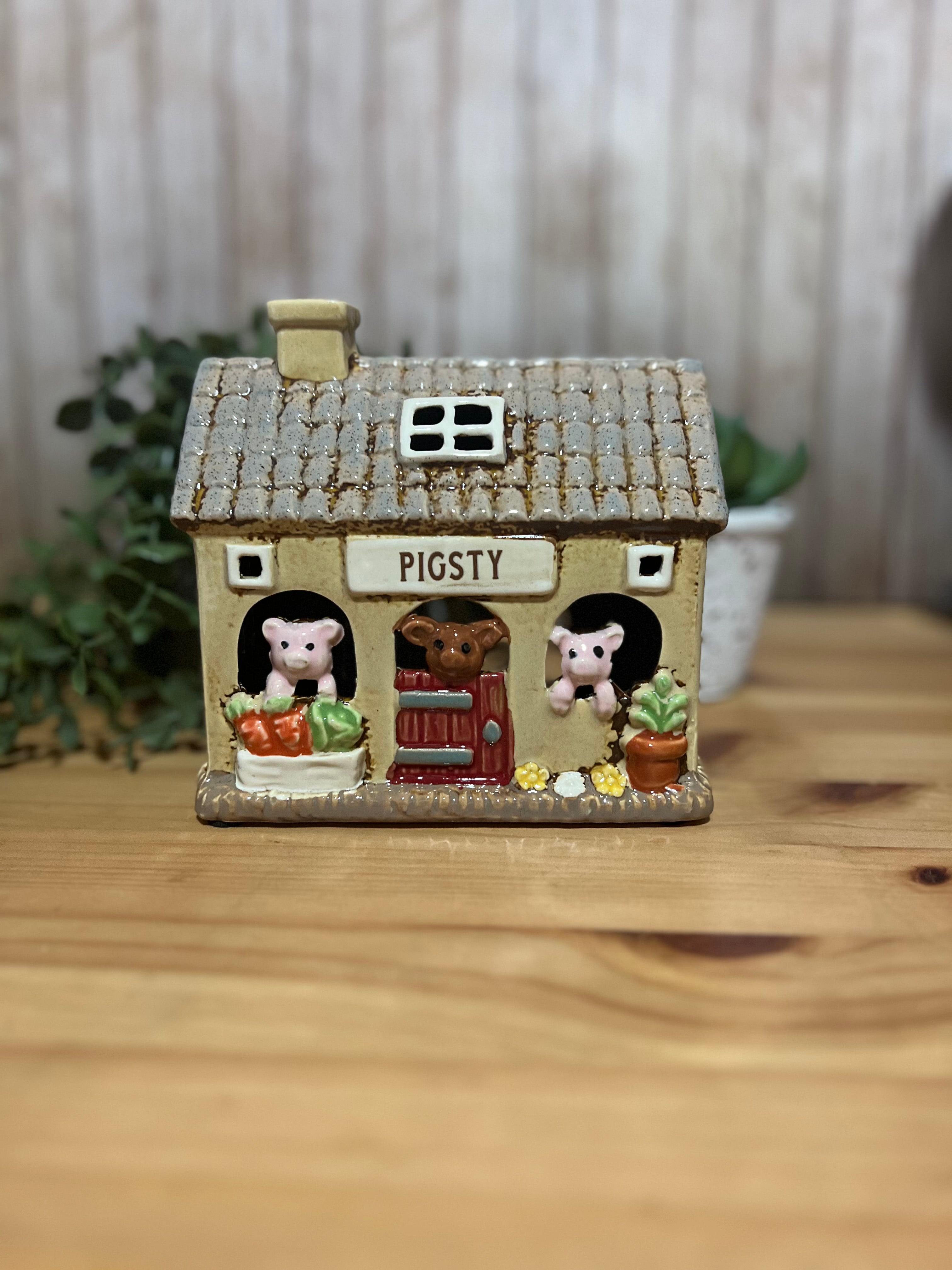 Pigsty Themed Ceramic Tea Light Holder 3 piglets Looking Out