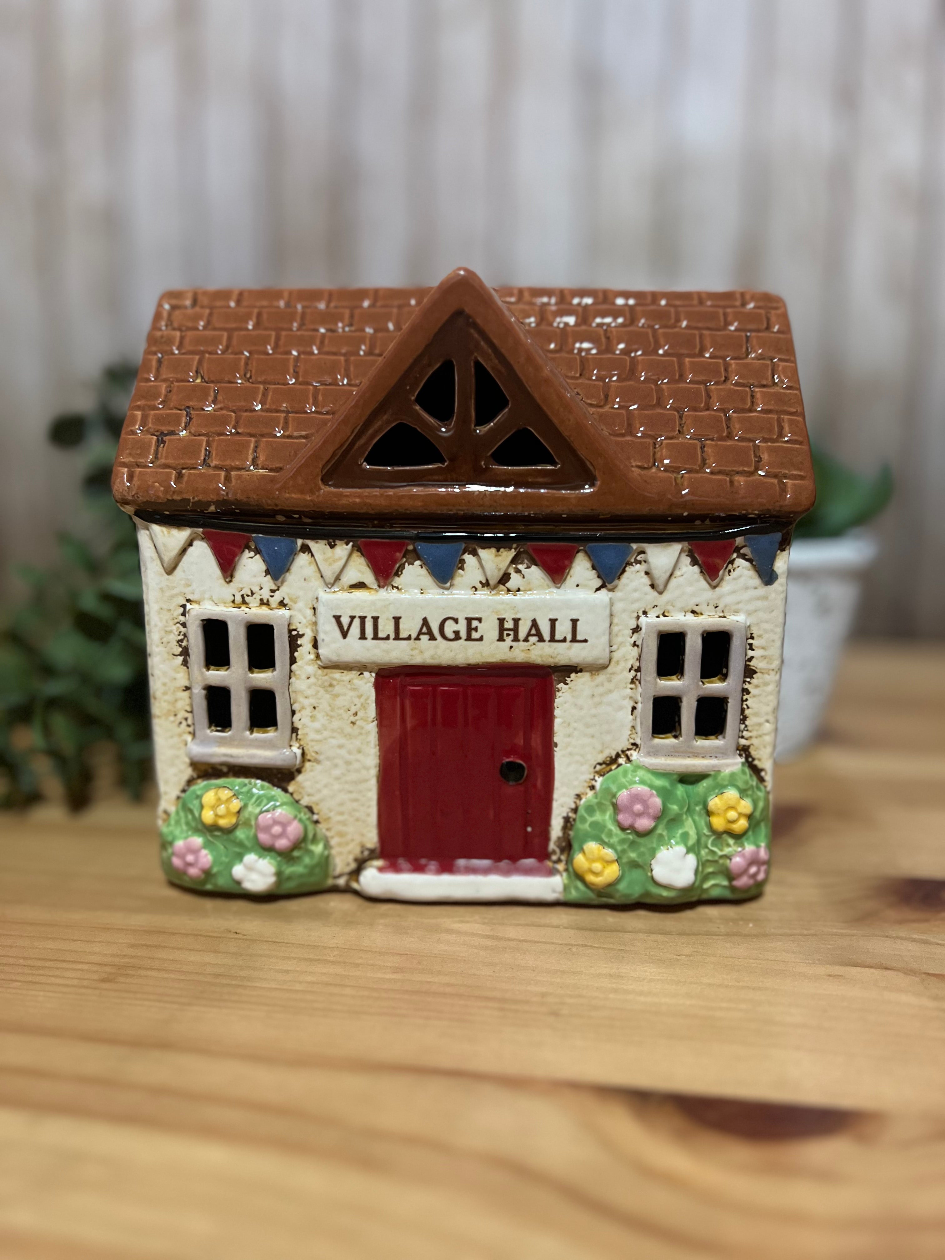 Village Hall Themed Glazed Ceramic Tea Light Holder