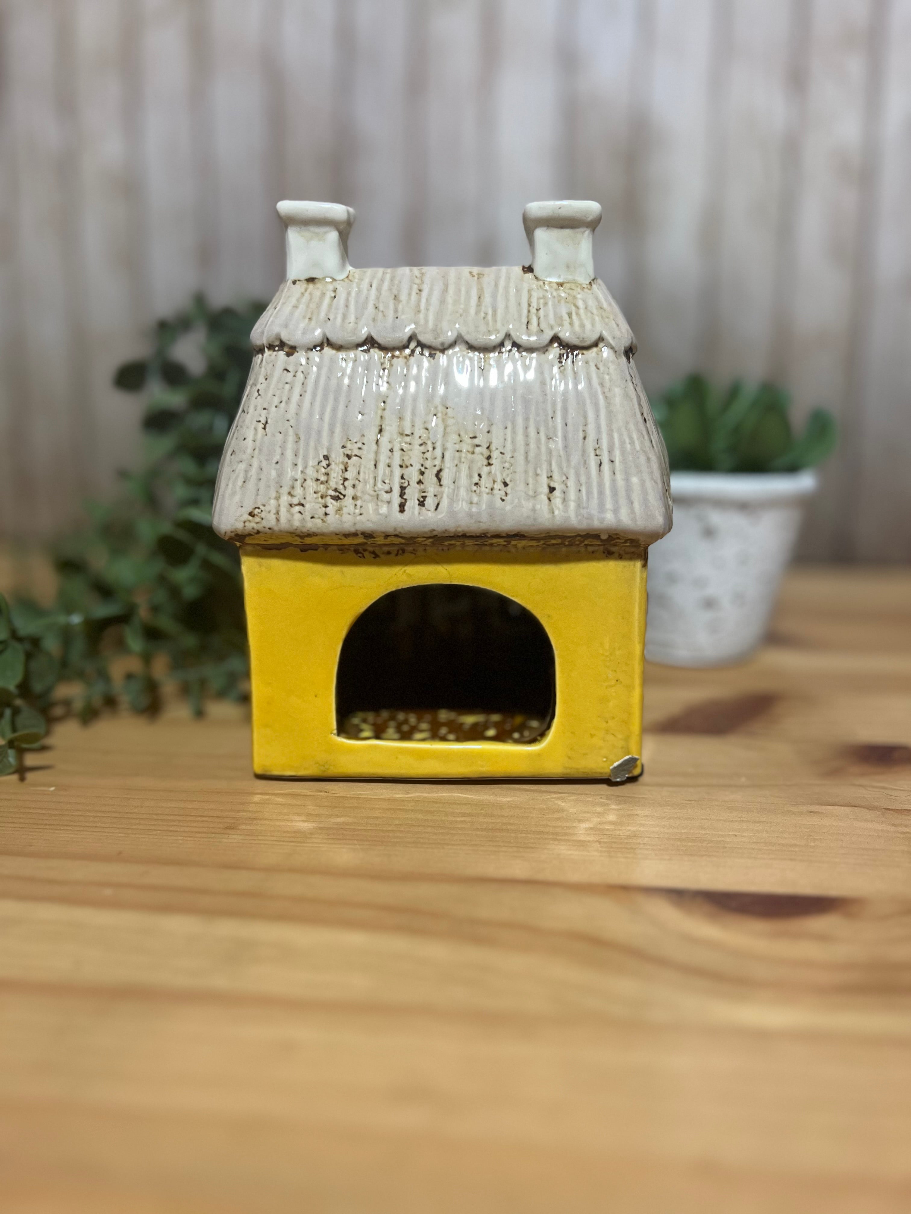 Yellow Heart House Covered in Daisies with Thatched Roof Detail, Tea Light Holder