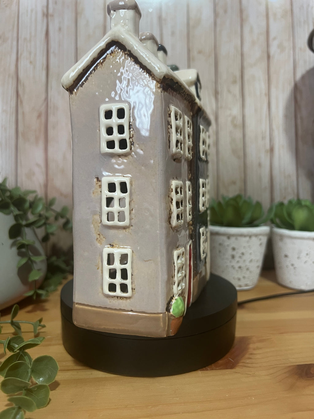 3 House in a Row Glazed Ceramic Tea Light Holder House