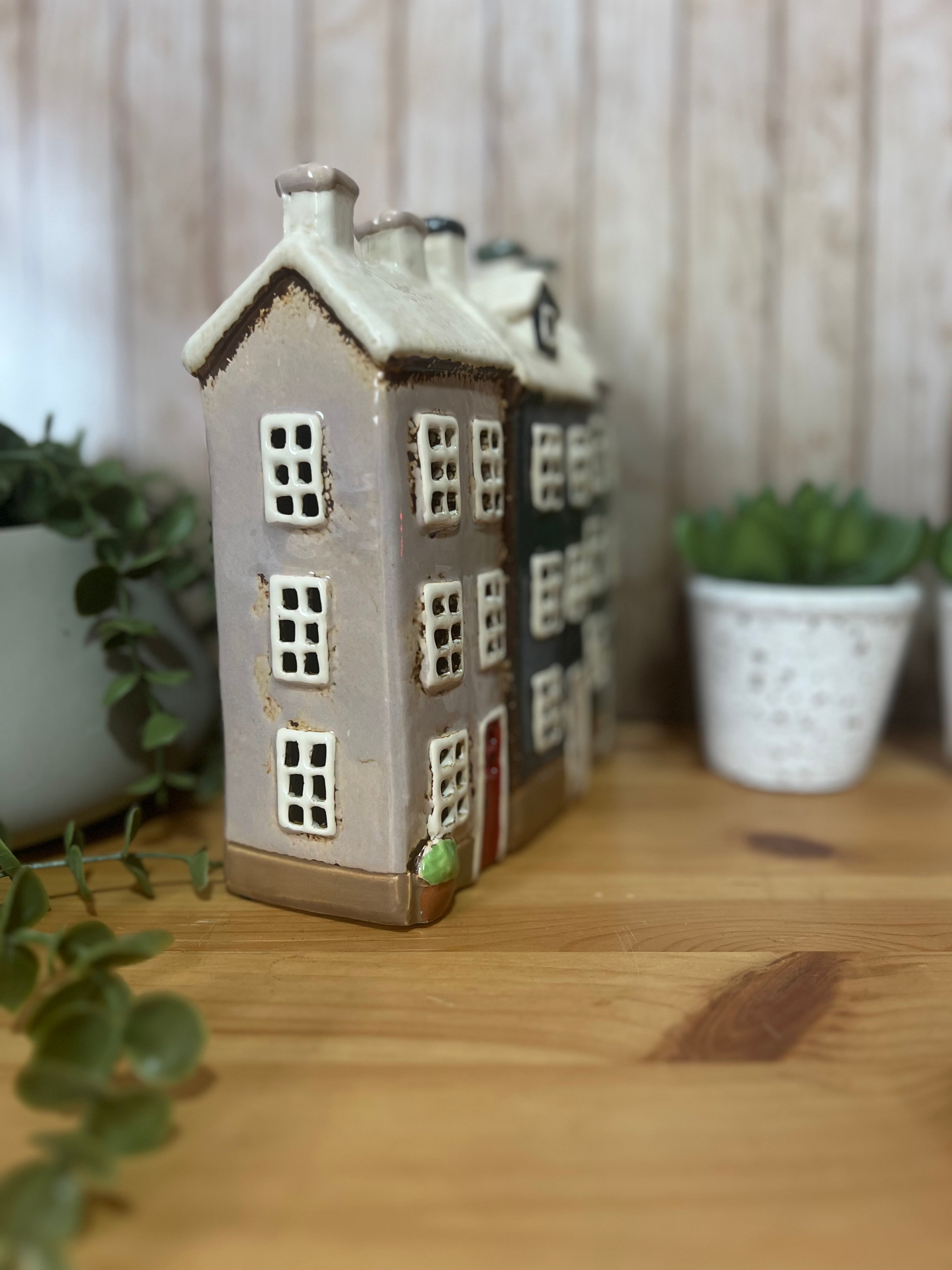 3 House in a Row Glazed Ceramic Tea Light Holder House