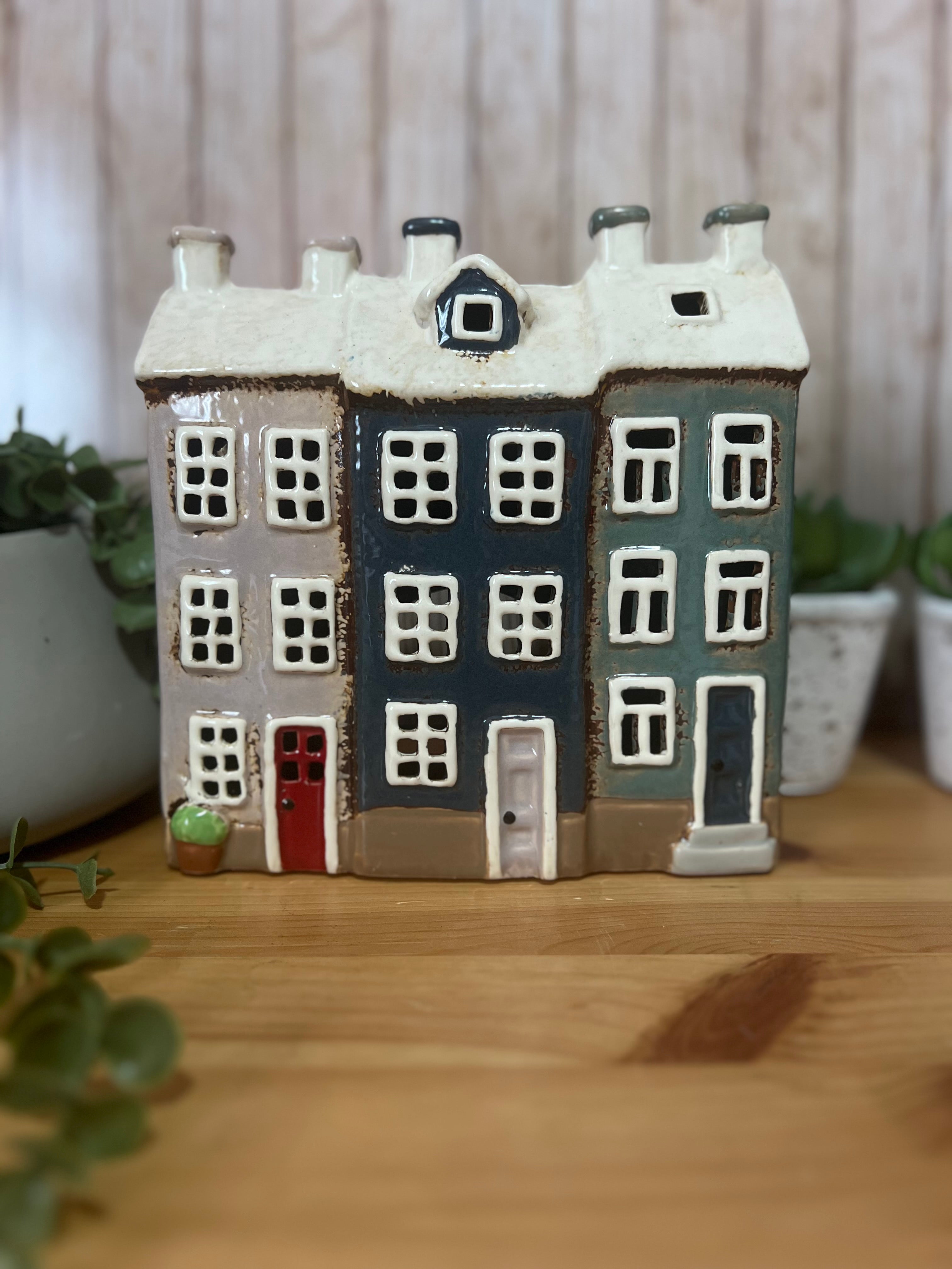 3 House in a Row Glazed Ceramic Tea Light Holder House