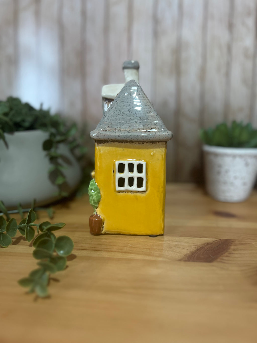 3 Dorma Bay Window Glazed Ceramic Tea Light Holder House