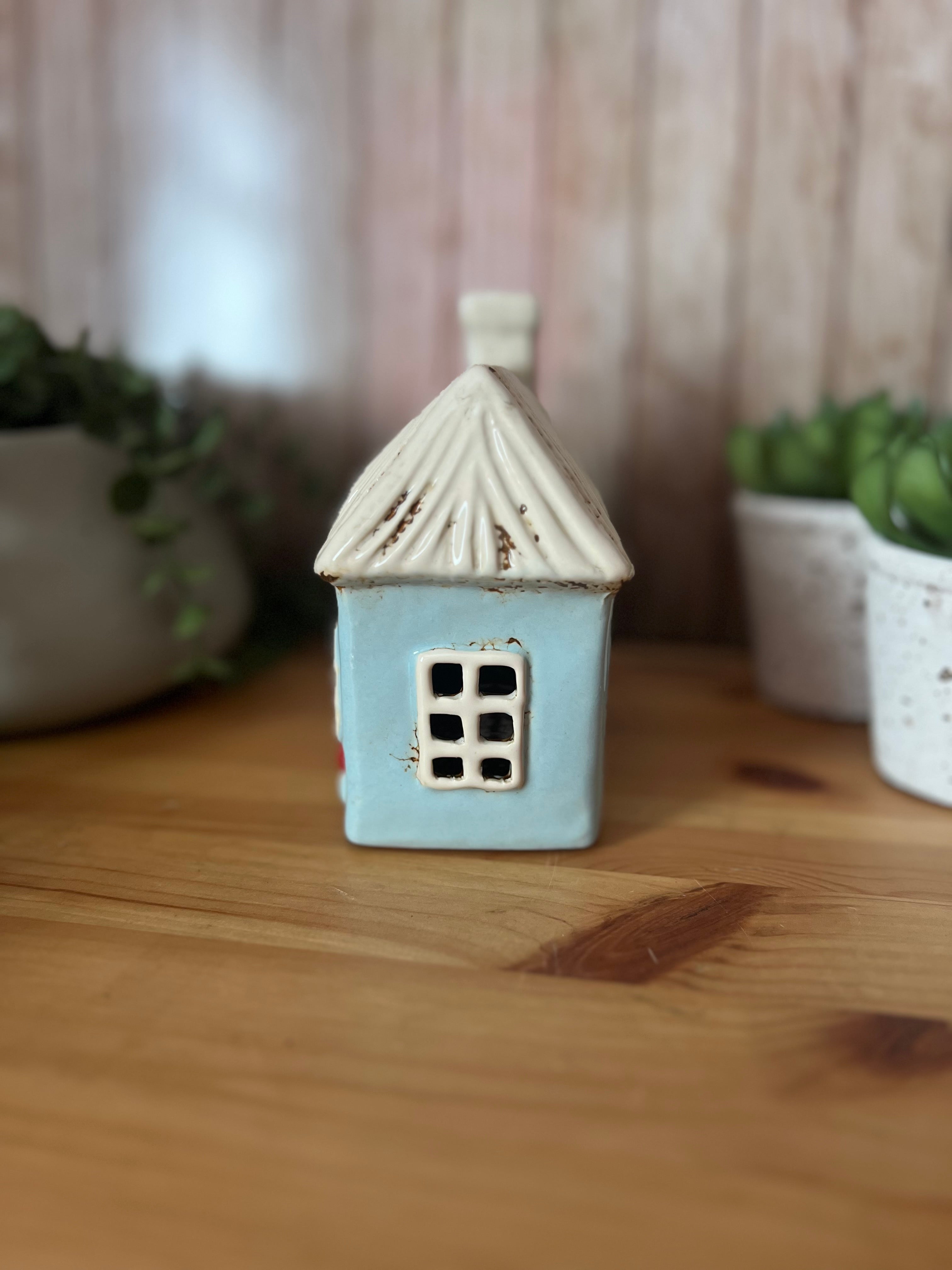 Blue Daisy House Tea Light Holder Lots of Detail