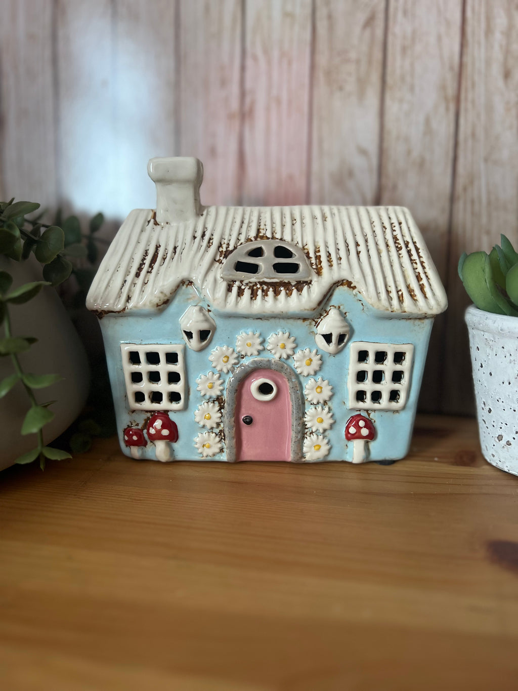 Blue Daisy House Tea Light Holder Lots of Detail