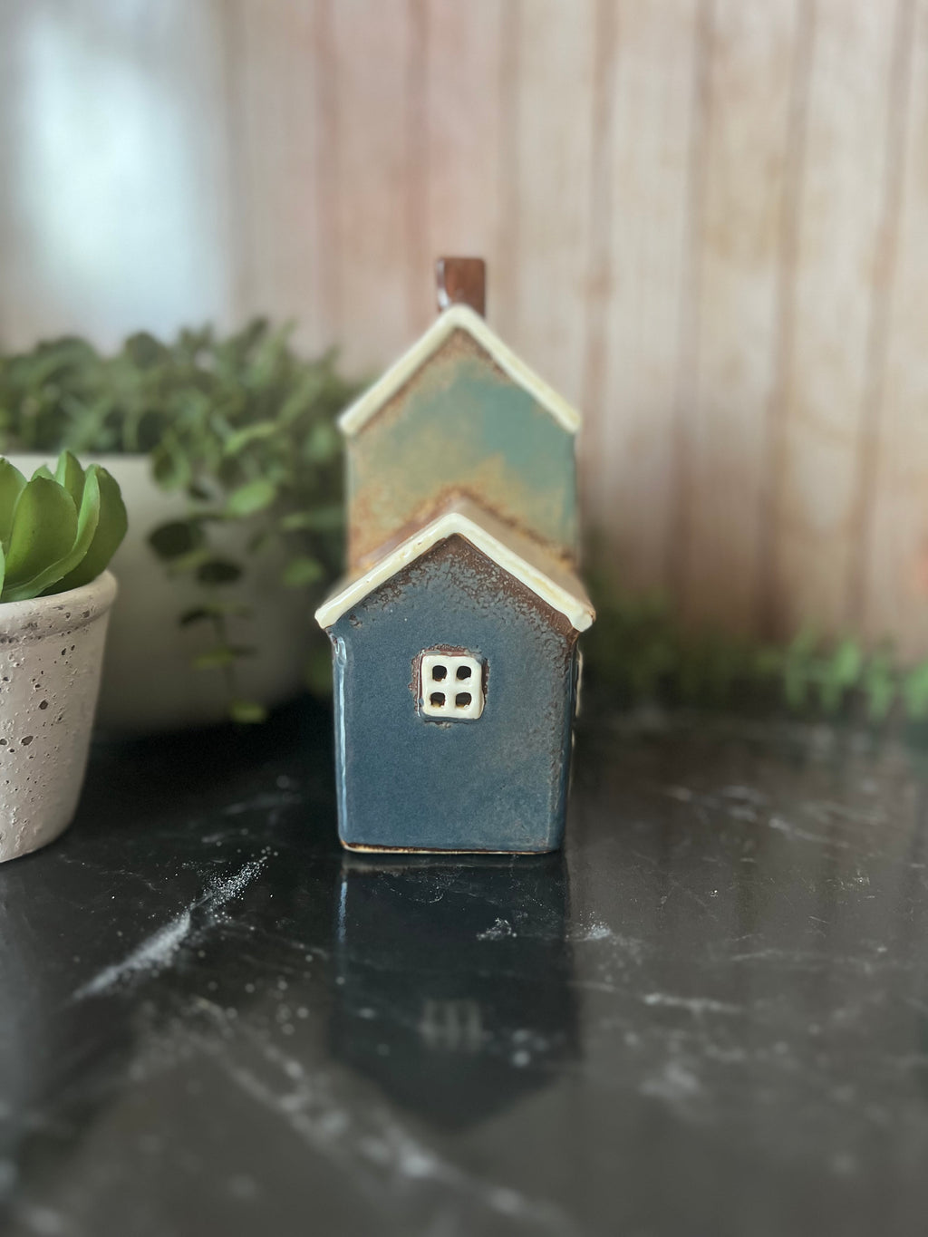 3 House Ceramic Glazed Tea Light Holder