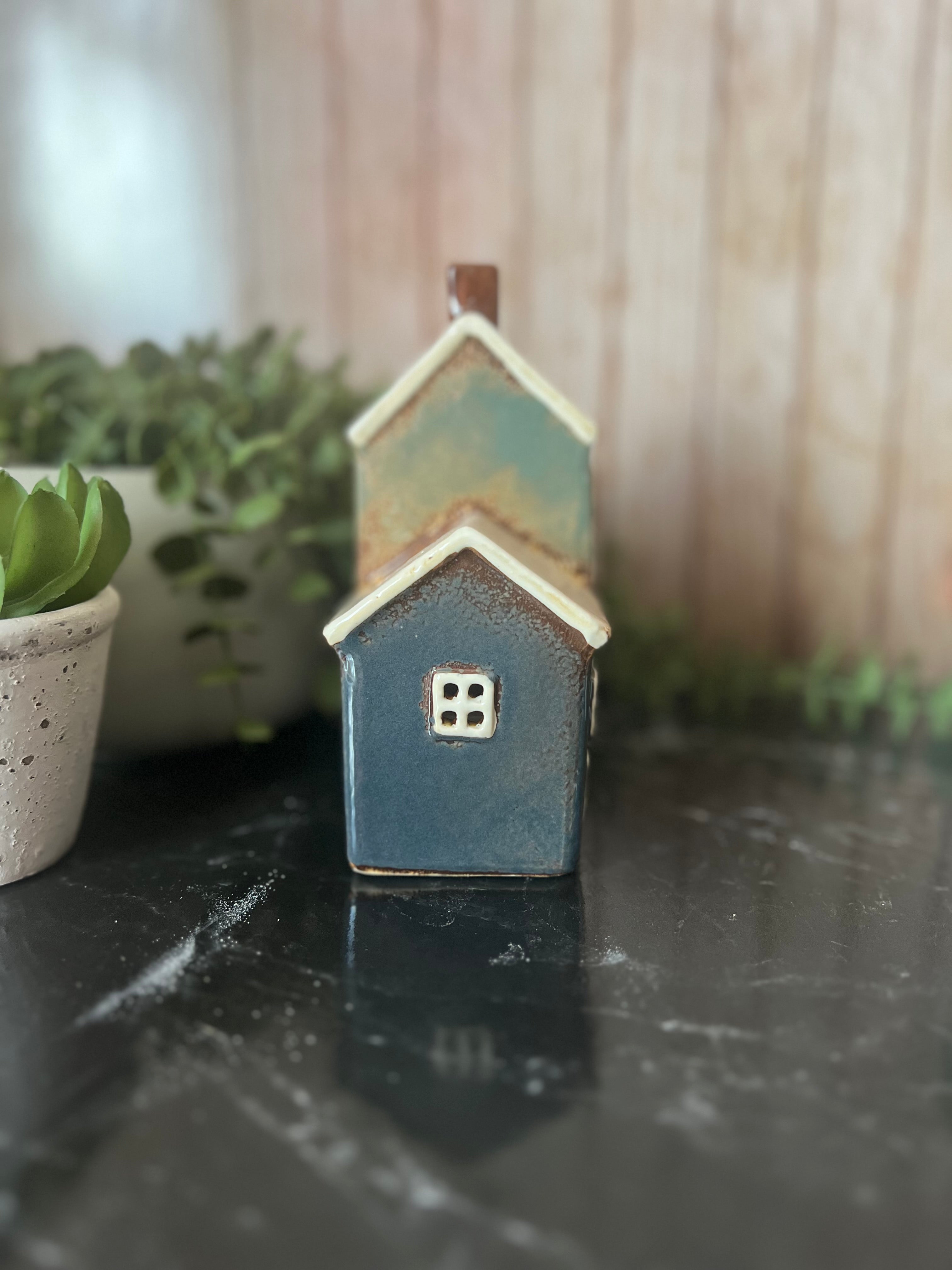 3 House Ceramic Glazed Tea Light Holder