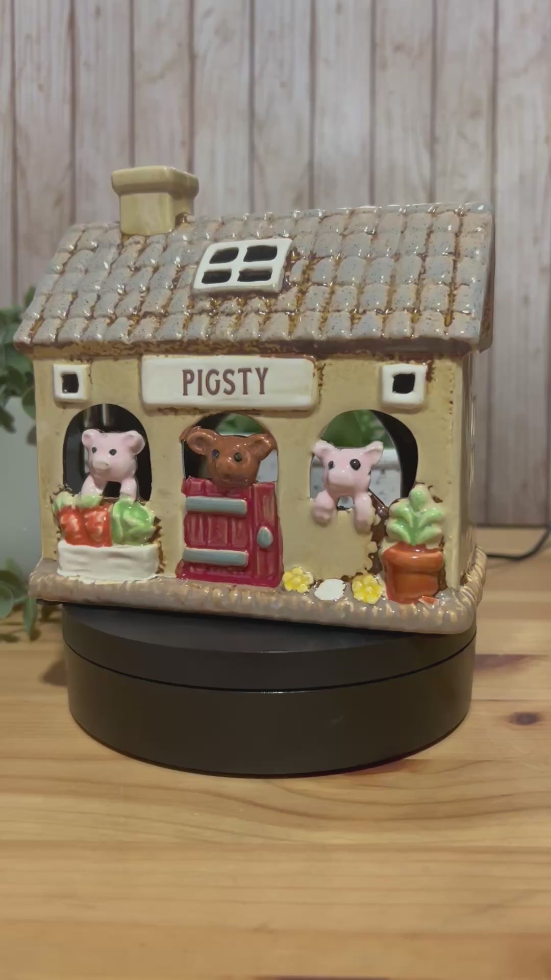 Pigsty Themed Ceramic Tea Light Holder 3 piglets Looking Out